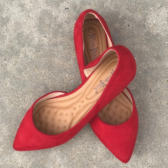 1 Left! Size 8.5 Nature Breeze Red Pointy Toe Flat - Picture 2 of 8